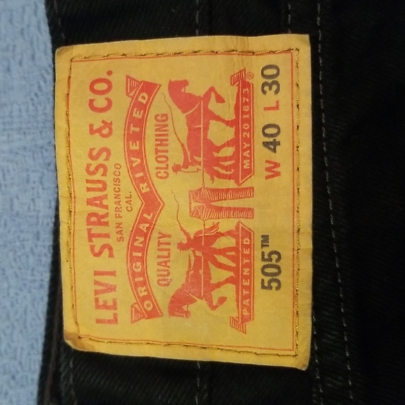 LEVI Black 505 size 40 x 30  for Men - Picture 2 of 3